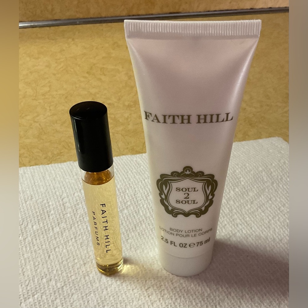 Faith Hill: duo/set of Faith hill soul to soul body care and Faith Hill roll on